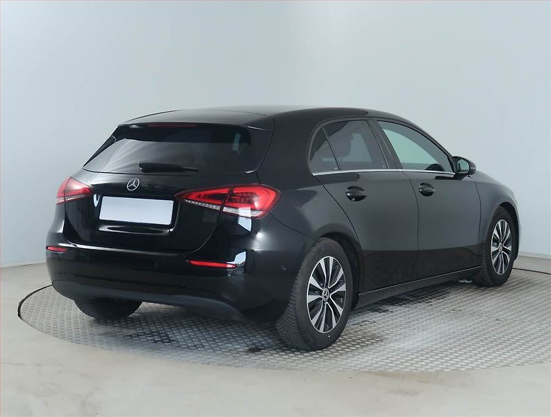 Mercedes-Benz Třídy A (2018) Style A 180 - fotka 5 z 18