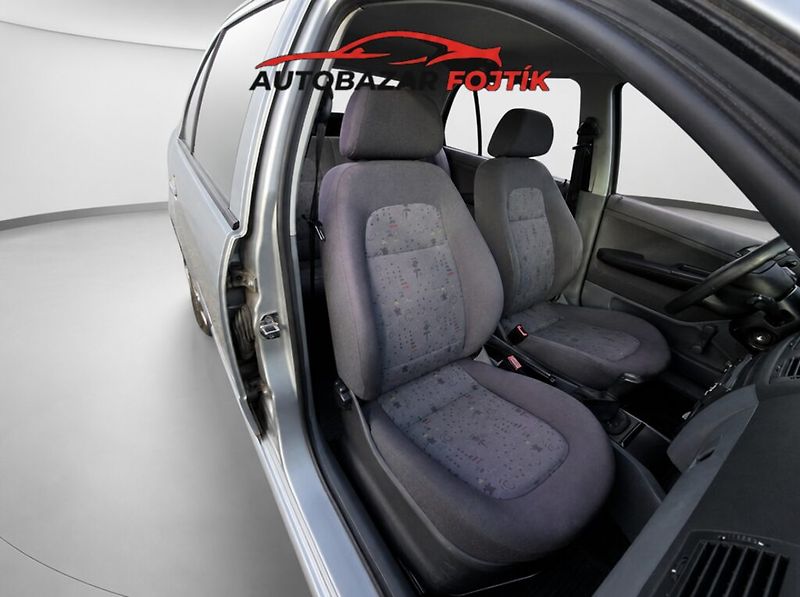 Škoda Fabia (2002) 1.4 Mpi nové CZ,nová STK - fotka 17 z 21