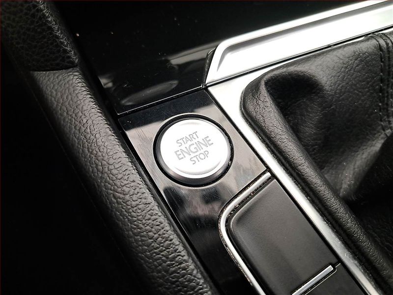 Volkswagen Passat (2016) Comfortline 2.0 TDI, Kůže - fotka 16 z 19