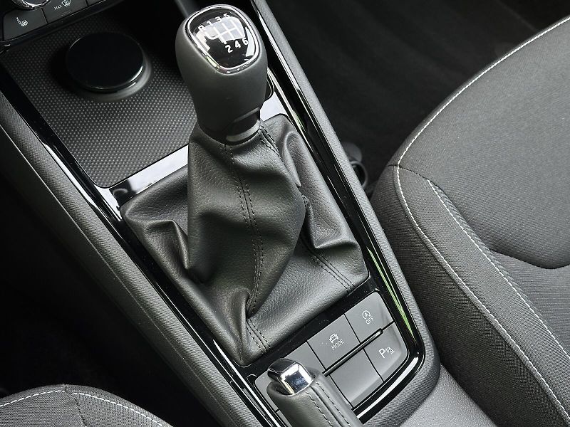 Škoda Kamiq 1.0TSi Monte Carlo 116PS Matri - fotka 34 z 43