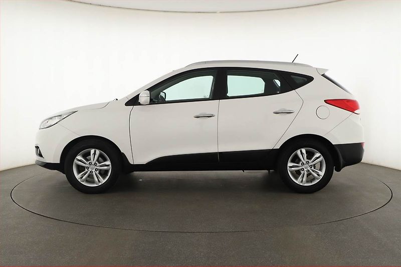 Hyundai ix35 (2013) 1.7 CRDi, Serv.kniha, Tempomat - fotka 3 z 17