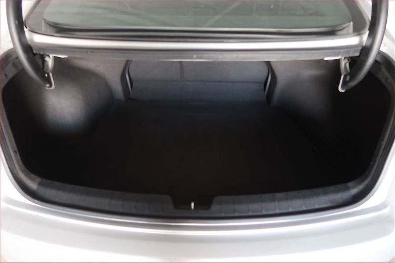 Hyundai i40 (2013) 1.7 CRDi, Tempomat - fotka 13 z 17