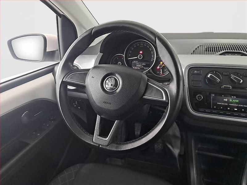 Škoda Citigo (2017) 1.0 CNG, po STK, jezdí dobře - fotka 7 z 14