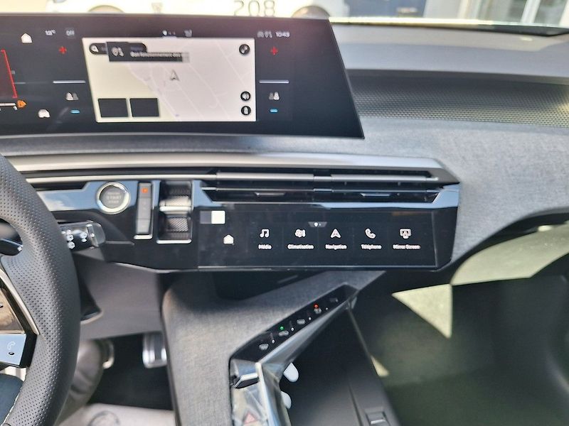 Peugeot 5008 (2026) GT Hybrid 145 e-DCS6 - fotka 16 z 20