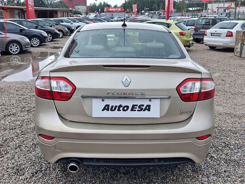 Renault Fluence (2010) 1.6 i, ČR, autoAC, temp. - fotka 5 z 19