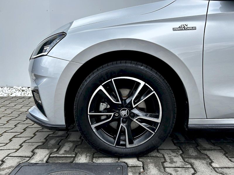 Škoda Fabia (2025) 1.0 TSI 85kW MP6 Monte Carlo - fotka 32 z 35