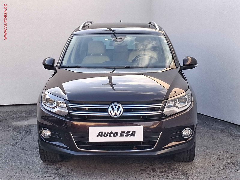 Volkswagen Tiguan (2013) 2.0 TSi 4motion, Sport, DSG - fotka 2 z 18