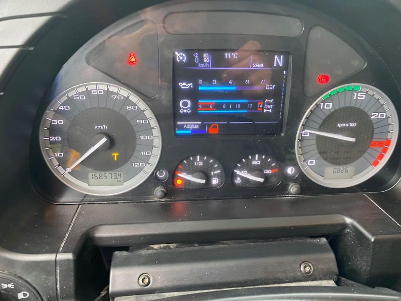 Iveco X-WAY 510 8x4 Thermo sklápěč MEILLER - fotka 11 z 12