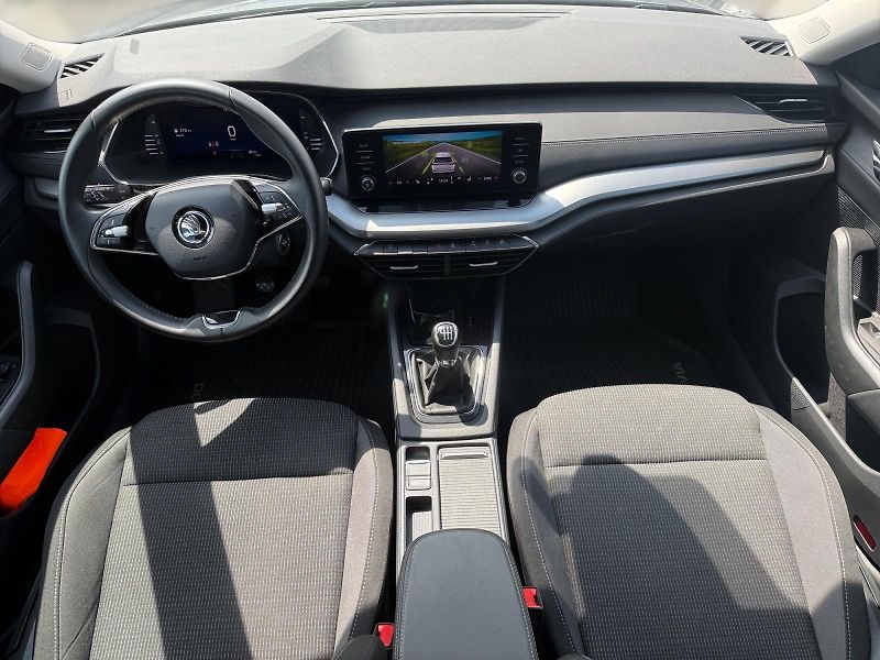 Škoda Octavia (2023) AMBITION 1.5TSI 110kW CZ DPH - fotka 9 z 11