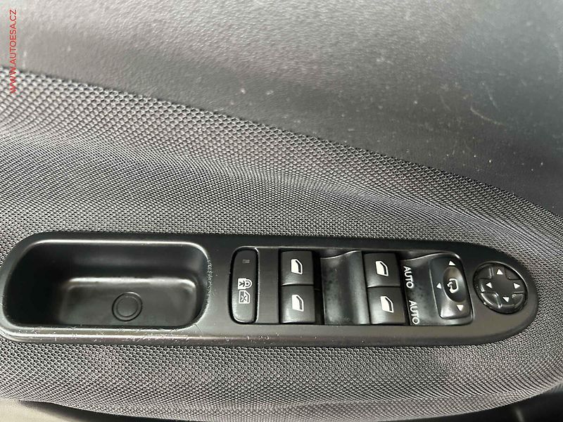 Citroën C3 Picasso (2017) 1.2PT, Selection - fotka 11 z 14