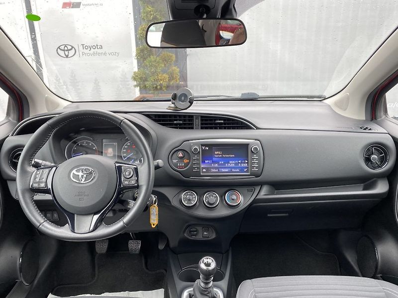 Toyota Yaris 1.5i, ČR, Trend, záruka - fotka 13 z 30