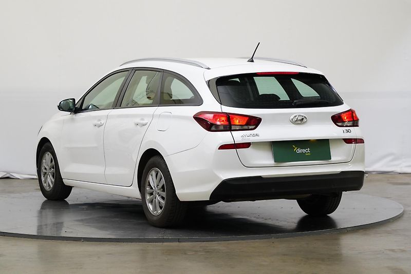 Hyundai i30 - fotka 4 z 6