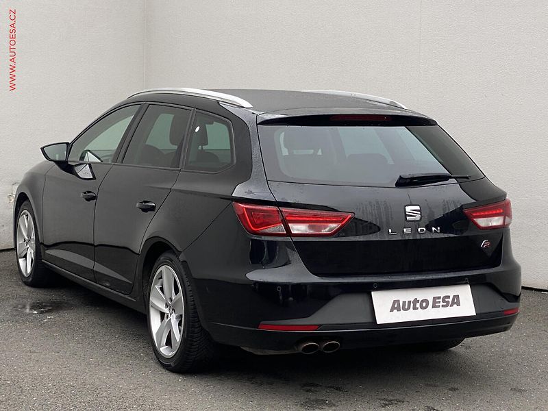 Seat Leon (2014) 1.8TSi, FR, DSG - fotka 6 z 17