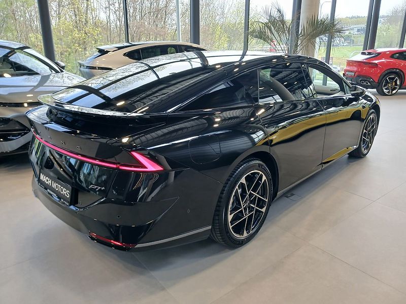 Ostatní (2026) AWD Performance - 503 HP !!! - fotka 4 z 40