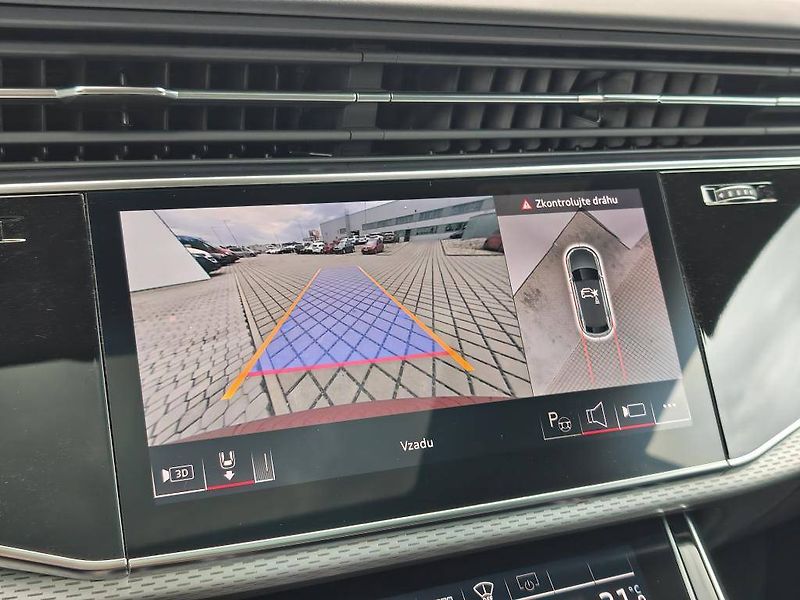 Audi Q8 SQ8 SUV Quattro 8TT 4,0TFSI - fotka 16 z 27