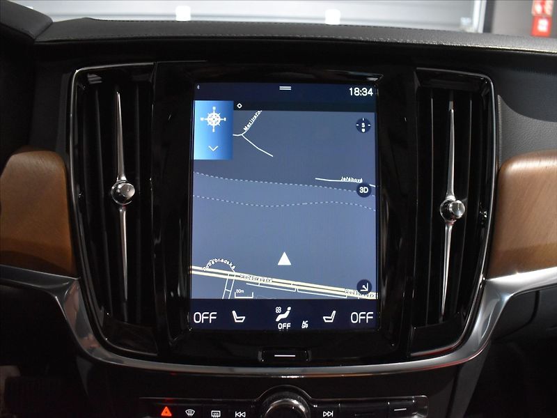 Volvo S90 2,0 D4 Inscription - fotka 14 z 19