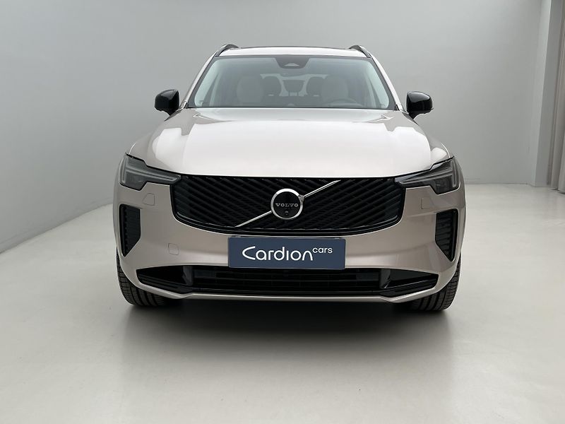 Volvo XC90 (2026) T8 AWD RECHARGE ULTRA DARK - fotka 16 z 46