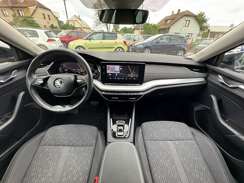 Škoda Octavia (2022) 2.0TDi DSG LED Navi Kamera - fotka 6 z 50