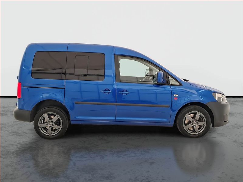 Volkswagen Caddy (2013) 2.0 TDI, 5Míst - fotka 6 z 21