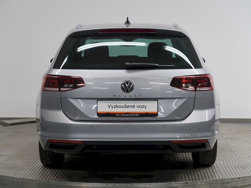 Volkswagen Passat (2022) BUSINESS 1.5TSI EVO 110KW - fotka 9 z 39