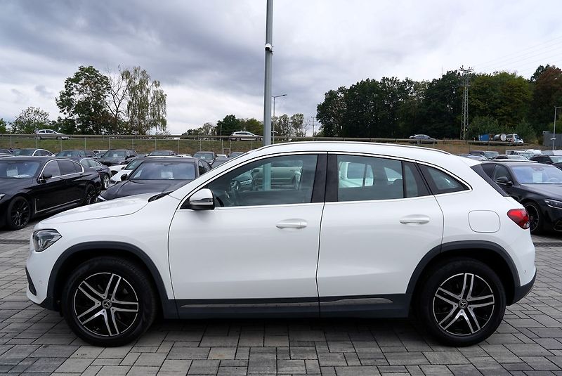Mercedes-Benz GLA 200d Progressive/AT9/MBUX - fotka 3 z 46