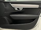 Volvo V90 B4 MOMENTUM AUT  - náhled 44