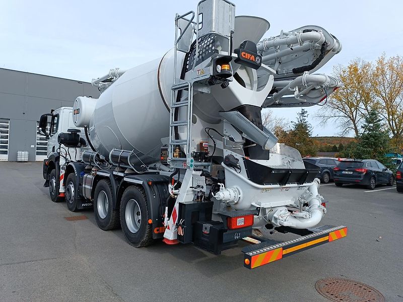 Iveco X-Way Betonpumpa CIFA - fotka 2 z 13