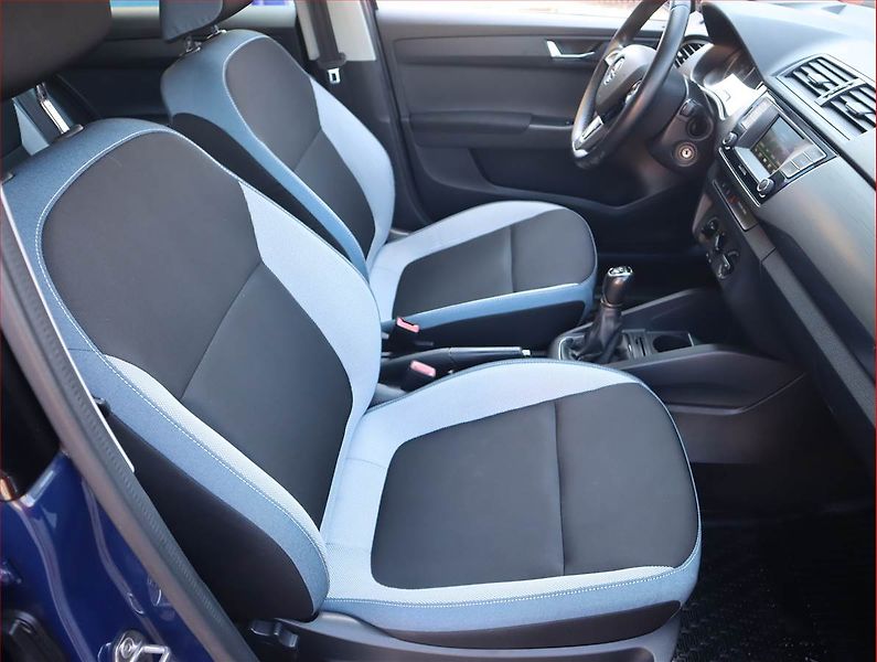 Škoda Fabia (2018) 1.0 TSI, Serv.kniha - fotka 9 z 17