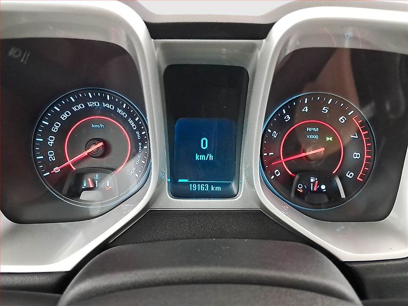 Chevrolet Camaro (2012) 6.2 V8 - fotka 11 z 17
