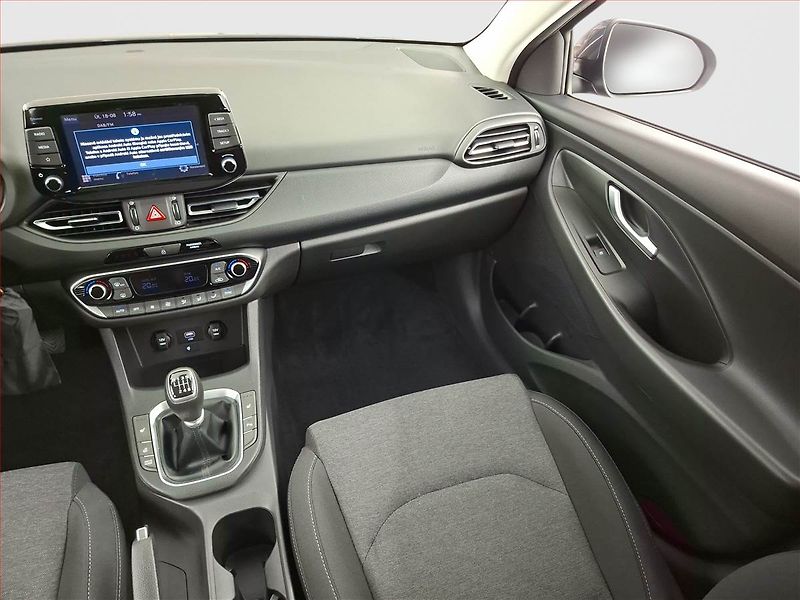 Hyundai i30 (2023) Smart 1.5 T-GDI MHEV - fotka 8 z 15