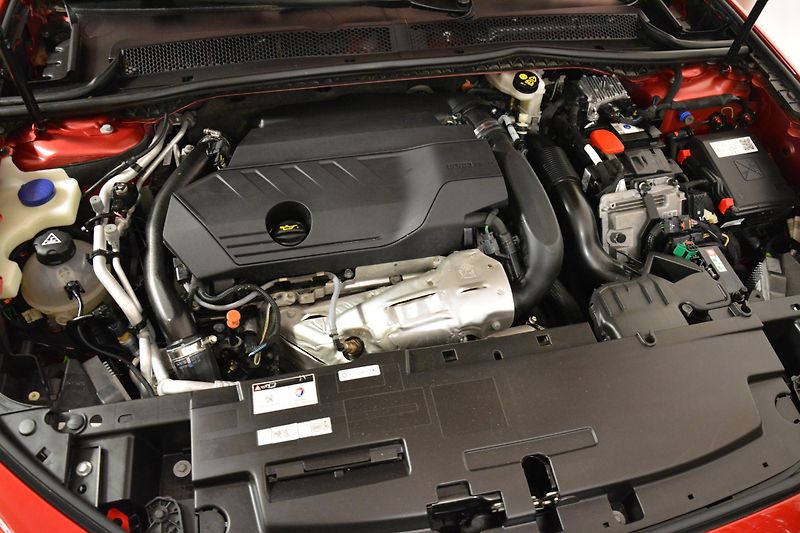 Peugeot 508 (2022) GT PLUG IN HYBRID 165KW e-EAT8 - fotka 25 z 44