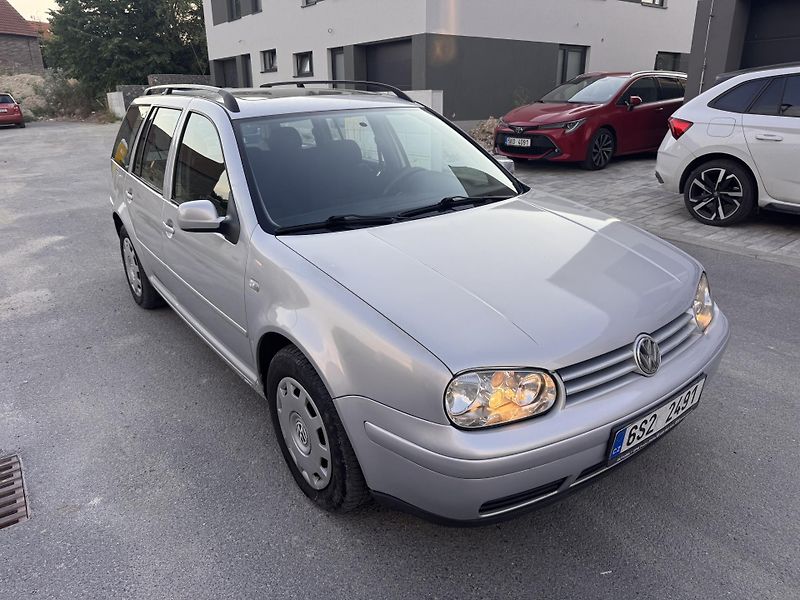 Volkswagen Golf IV 1.9TDI 81Kw Comfort - fotka 3 z 13