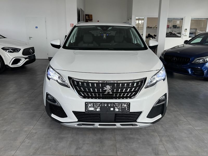 Peugeot 3008 (2018) 1,2I STT ALLURE NAVI KAMERA - fotka 2 z 33