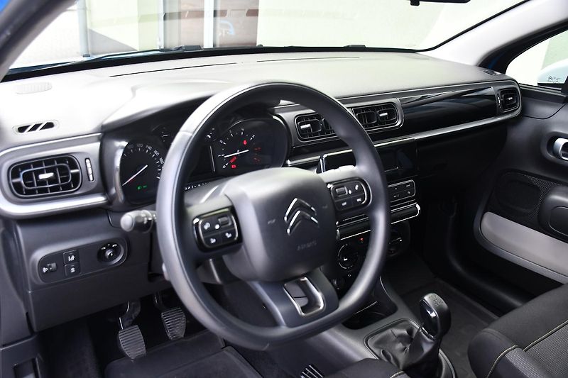Citroën C3  1.6BlueHDi 75 S&S SHINE ČR - fotka 15 z 31