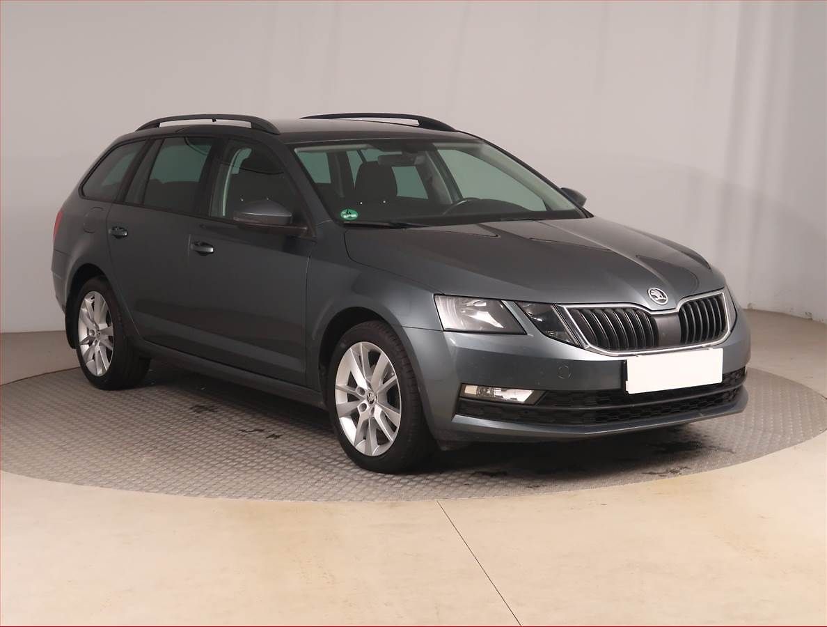 Škoda Octavia Ambition Plus 2.0 TDI, Automat