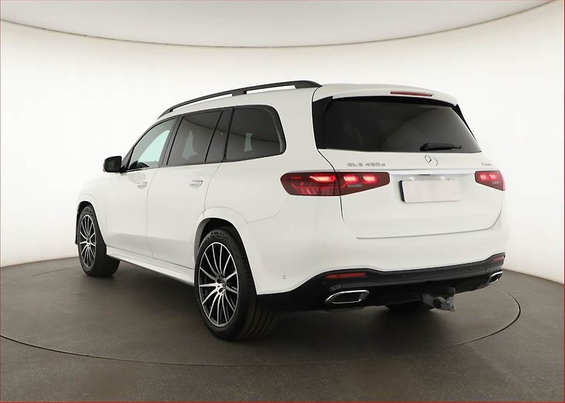 Mercedes-Benz GLS (2025) 450 d 4MATIC, AMG, DPH - fotka 4 z 20