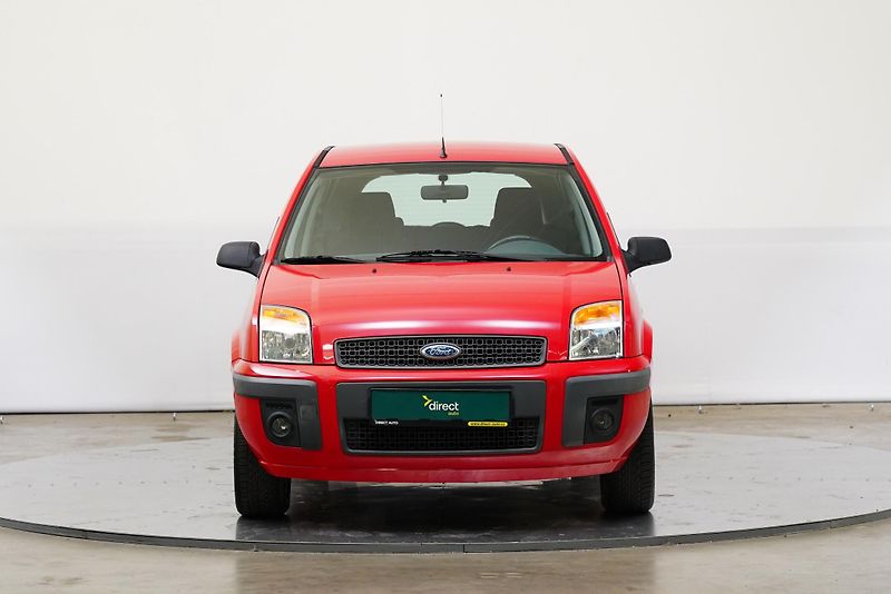 Ford Fusion - fotka 4 z 21
