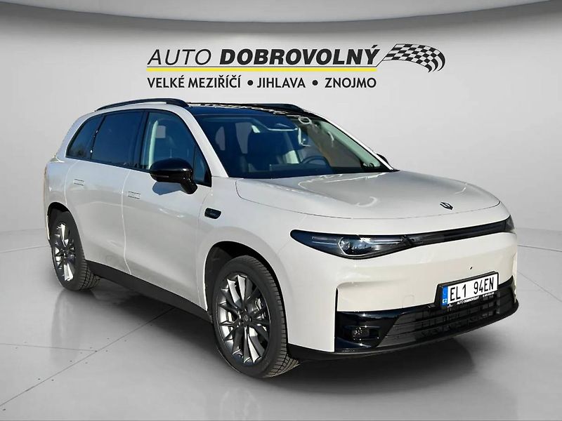 Leapmotor C10 Design (160kW)/D194EN - fotka 10 z 26