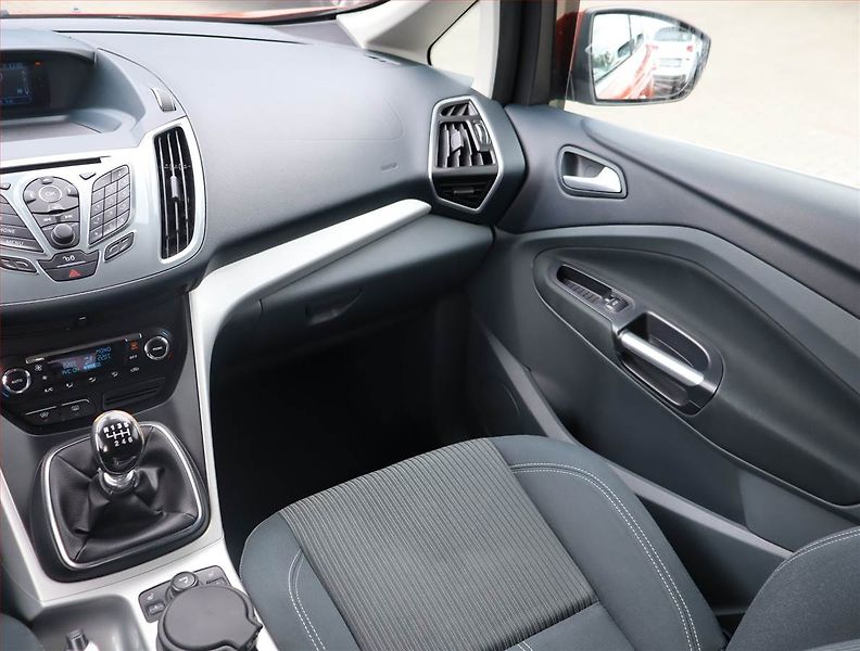Ford C-MAX (2012) 1.6 TDCi, Tempomat - fotka 8 z 15