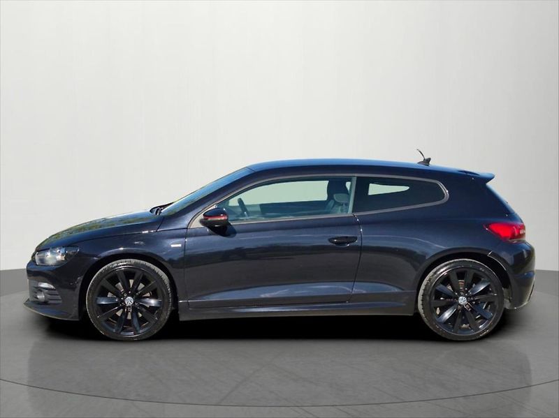 Volkswagen Scirocco 1,4 TSi 118 Kw DSG Match - fotka 4 z 20