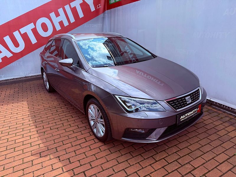 Seat Leon 1.4 TSi Xcellence, Serviska - fotka 5 z 28