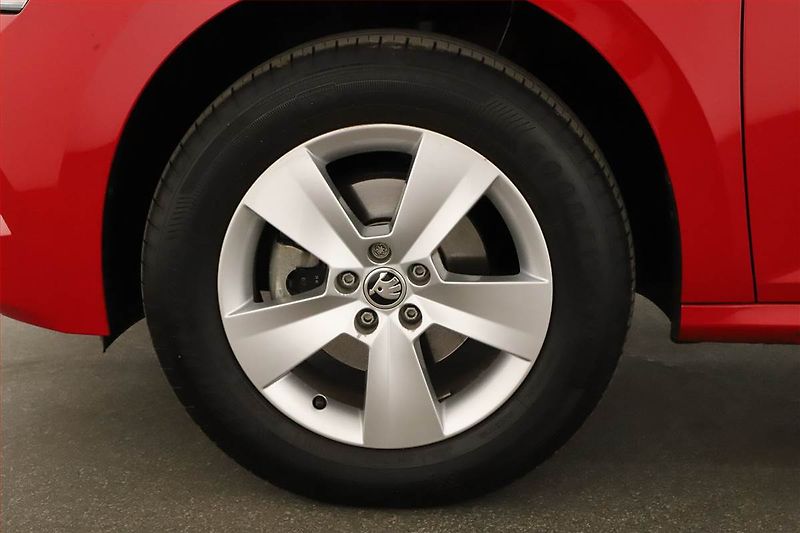 Škoda Kamiq (2024) Ambition 1.0 TSI, Serv.kniha - fotka 24 z 24