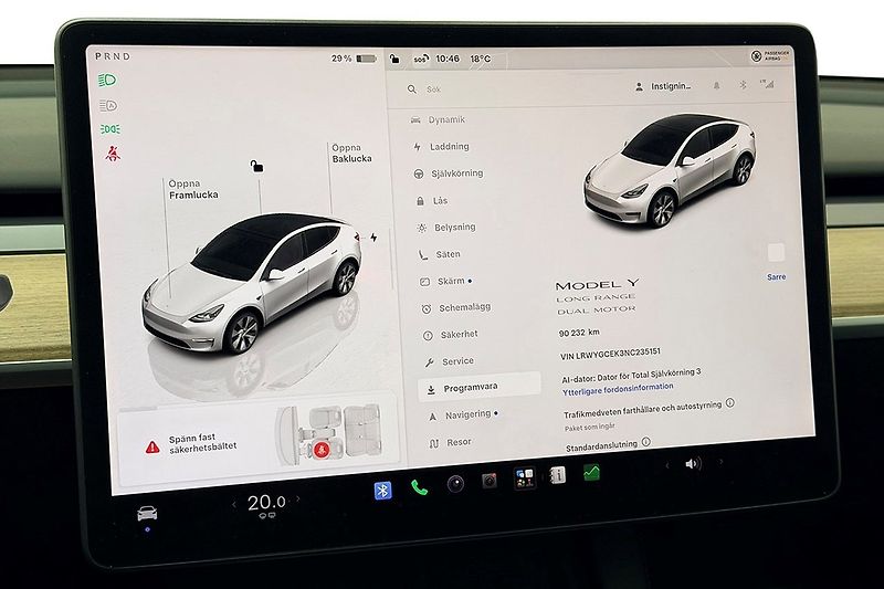 Tesla Model Y Long Range AWD - fotka 27 z 31