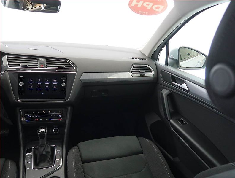 Volkswagen Tiguan (2021) Life 1.5 TSI, digi klima - fotka 8 z 24