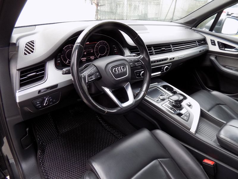 Audi Q7 (2017) 3.0TDI/E-Tron/4x4/Full-LED/ - fotka 13 z 48