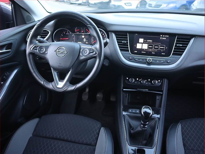 Opel Grandland X (2018) 1.2 Turbo, Serv.kniha, Kůže - fotka 7 z 21