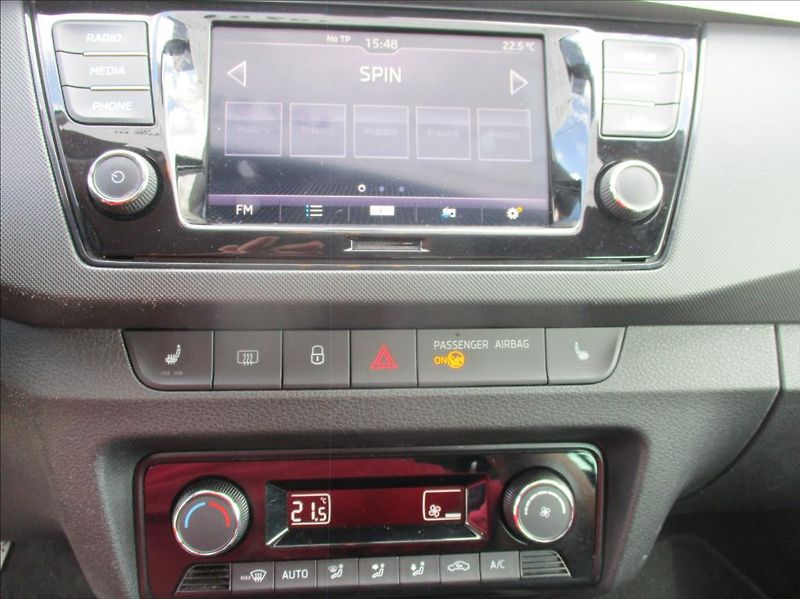 Škoda Fabia 1,0 TSI, klima,servis,DPH,CZ, - fotka 16 z 30