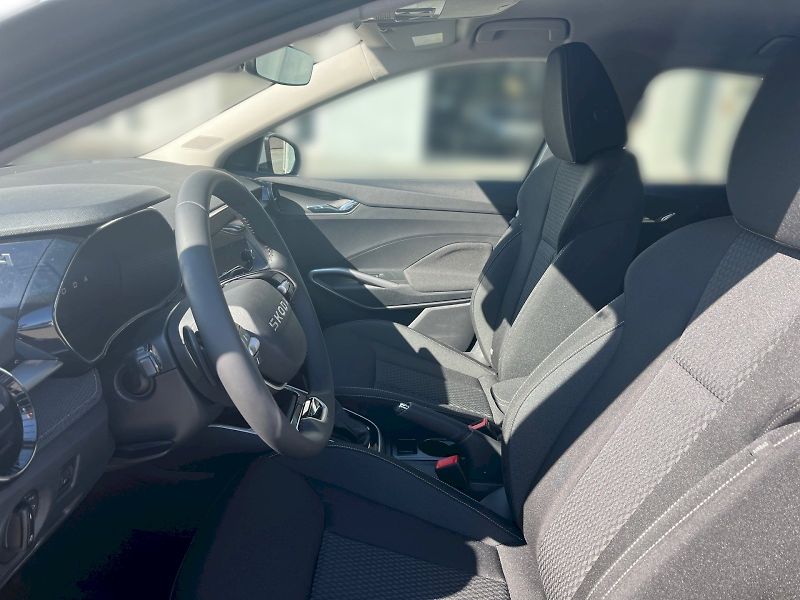 Škoda Fabia (2026) Top Selection 1.0 TSI DSG 85 k - fotka 25 z 27