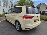 Volkswagen Touran (2017) 2.0TDI DSG - náhled 2