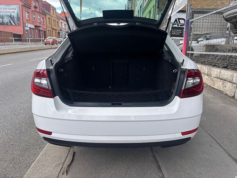 Škoda Octavia 2.0TDi-135KW/2019/CZ.4X4-ZÁRUK - fotka 5 z 52